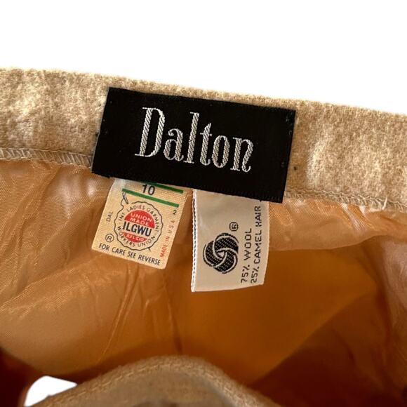 Dalton Vintage Wool and Camel Hair Tan Skirt - Picture 6 of 7